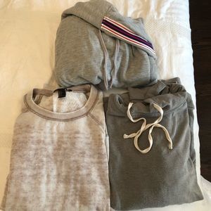 Bundle of sweatshirts
